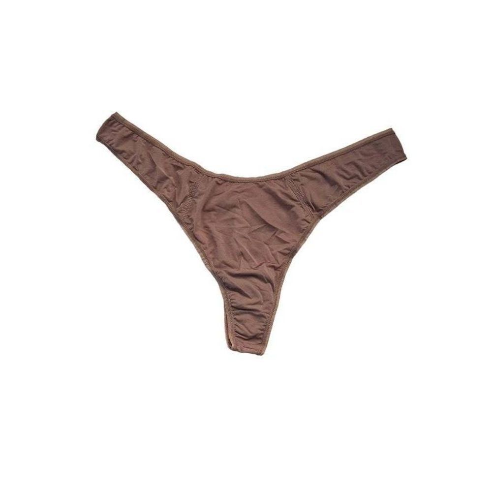 Skims v front thong Nwt